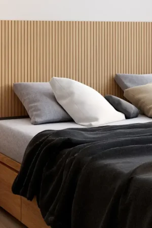 Bon Plan Tête de lit sur pied effet lattes 160 cm