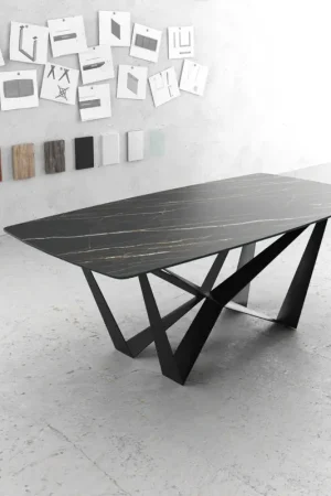 Table-à-mangerEdge forme Boot 200x100cm Laminam® céramique marron pieds milieu acier plat noir Satisfait Ou Remboursé