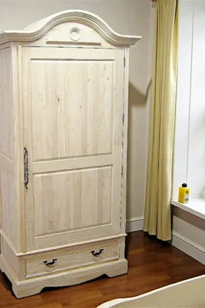 Offre Limitée Armoire Hévéa 1 porte 100x55x200cm TRADITION