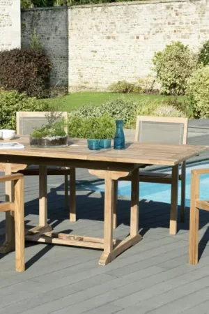 Bon Plan Salon de Jardin Teck Table extensible 120/180 + 4 fauteuils empilables SUMMER ref. 30020843