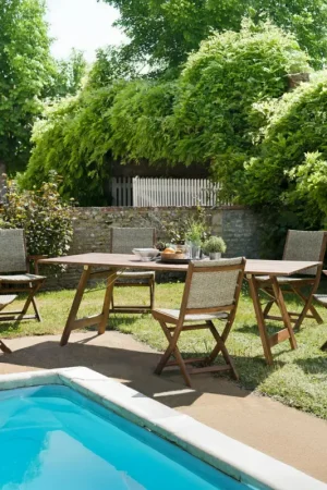 Expédition Rapide Salle à manger de jardin : 1 table acacia 220 cm, 4 chaises + 2 fauteuils BAHIA