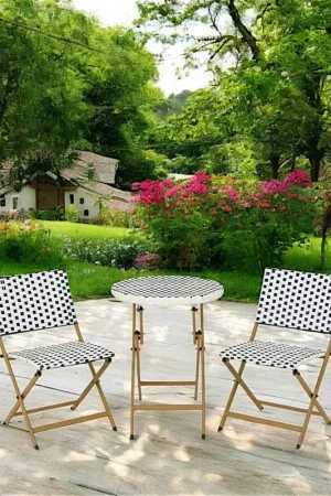 Expédition Rapide Salon de jardin table ronde + 2 chaises résine blanche tressée motifs bleus BISTROT