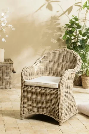 Nouveauté Fauteuil en kubu et rotin avec coussin blanc MANY