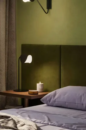 Produit De Marque Lampe de chevet noire design - abat-jour plié LENORE