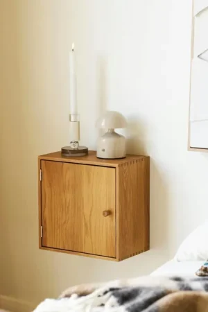 Prix Choc Etagère cube avec porte en bois de chêne 30 cm VARDE