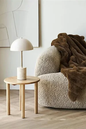 Nouvelle Collection Table d'appoint en chêne clair style scandinave VARDE