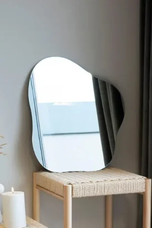 Vente Flash Miroir en verre Palermo | Forme organique, 50x55 cm